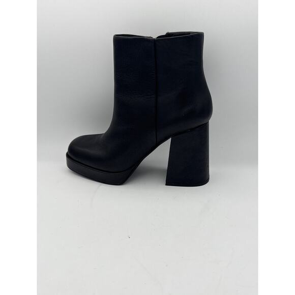 NWT Women’s Steve Madden Black Leather Platform Ankle Boots Sz 7.5M - Picture 6 of 8